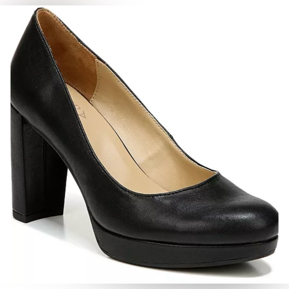 New Naturalizer Berlin Pumps size 9 wide